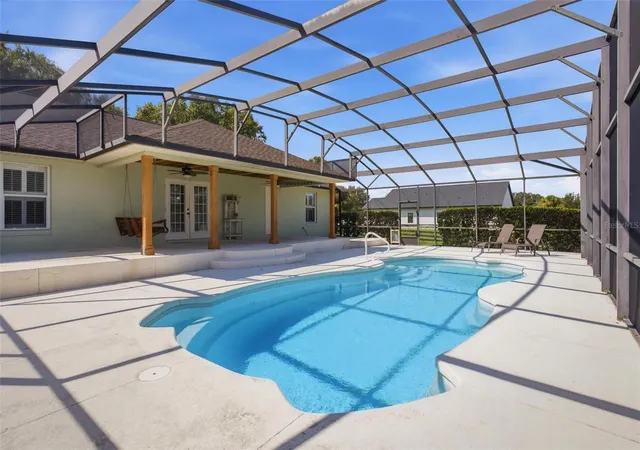 Photo 2 of Sale Pending at 40044 Agusta Dr, Lady Lake, FL 32159 | MLS# G5117298 | Listing updated on 2026-09-22