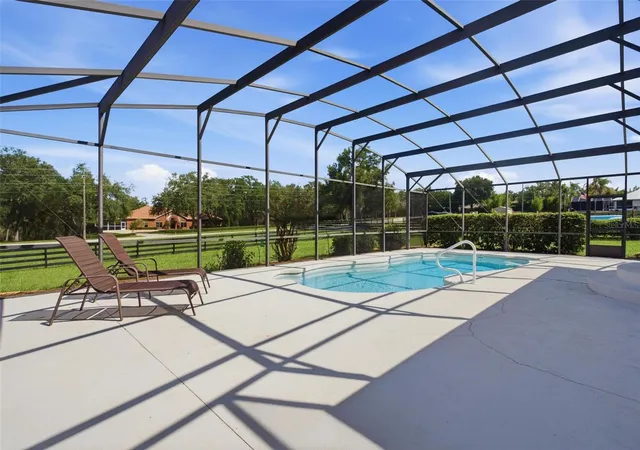 Photo 3 of Sale Pending at 40044 Agusta Dr, Lady Lake, FL 32159 | MLS# G5117298 | Listing updated on 2026-09-22