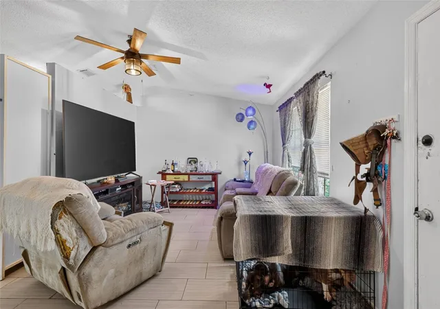Photo 3 of Single family home for sale at 11305 Se 76th Avenue, Belleview, FL 34420 | MLS# G5117299 | Listing updated on 2026-09-04
