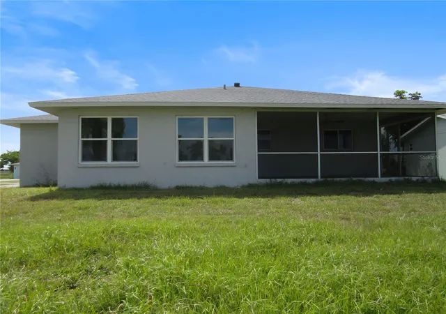 Photo 4 of Single family home for sale at 66 Oakland Hills Ct, Rotonda West, FL 33947 | MLS# A4704859 | Listing updated on 2026-09-12