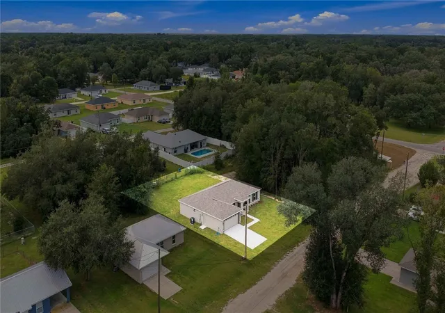 Photo 3 of Single family home for sale at 13622 Sw 112th Street, Dunnellon, FL 34432 | MLS# OM731558 | Listing updated on 2026-09-05