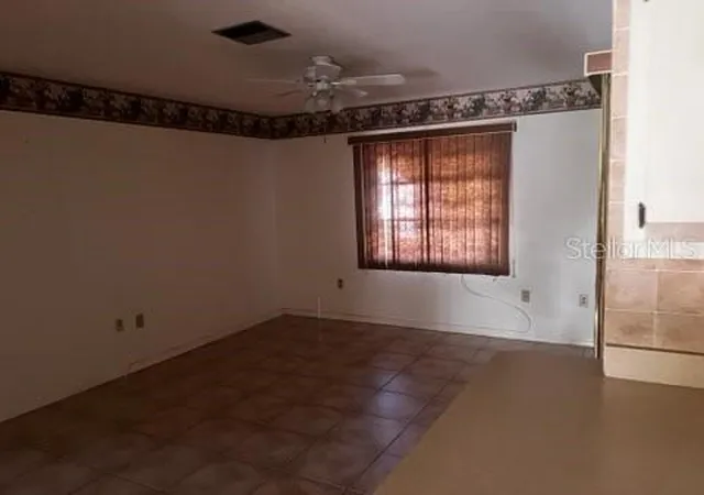 Photo 3 of Single family home for sale at 7506 Spinnaker Blvd, Englewood, FL 34224 | MLS# A4704863 | Listing updated on 2026-10-28