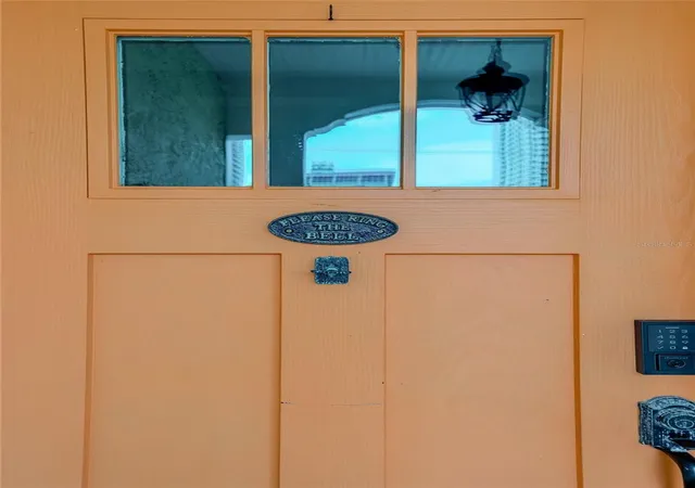 Photo 3 of Single family home for sale at 417 N Grandview Ave, Daytona Beach, FL 32118 | MLS# V4951081 | Listing updated on 2026-10-05