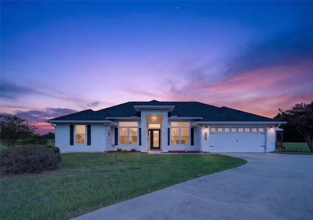 Photo 2 of Single family home for sale at 25716 Nw 176th Lane, High Springs, FL 32643 | MLS# GC543199 | Listing updated on 2026-10-05