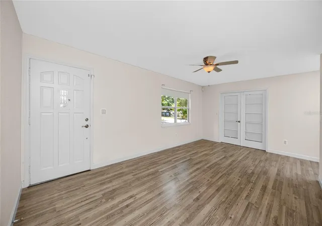 Photo 3 of Single family home for sale at 5111 28th Avenue N, Saint Petersburg, FL 33710 | MLS# TB8544915 | Listing updated on 2026-09-25