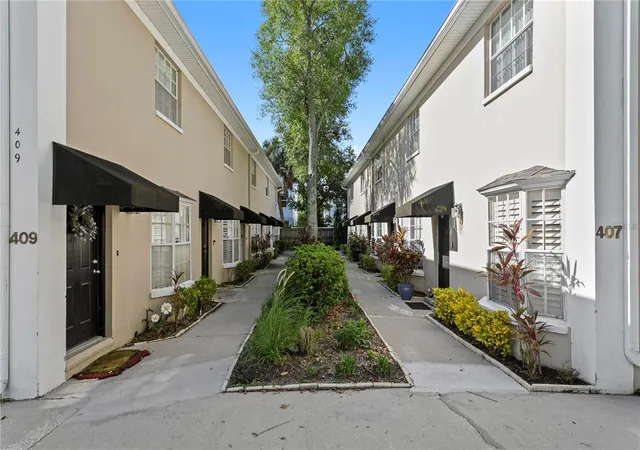 Photo 1 of Townhouse for sale at 409 S Audubon Ave #2, Tampa, FL 33609 | MLS# TB8544920 | Listing updated on 2026-09-13