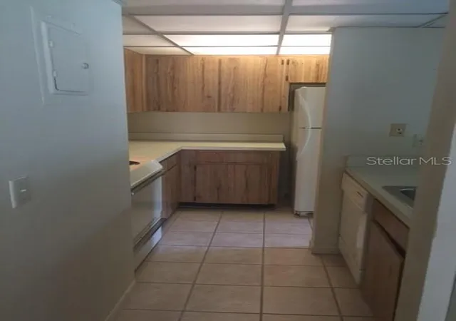 Photo 3 of Condo for sale at 130 Jasmine Woods Ct #8A, Deltona, FL 32725 | MLS# R4911916 | Listing updated on 2026-10-04