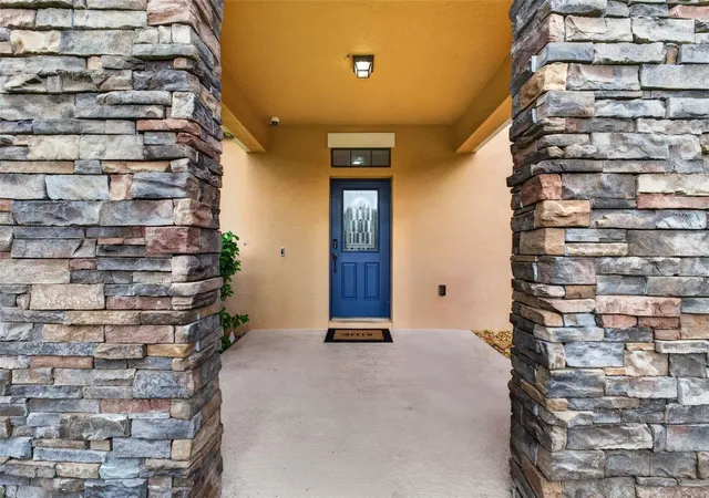 Photo 3 of Single family home for sale at 810 Woods Landing Dr, Minneola, FL 34715 | MLS# G5117302 | Listing updated on 2026-09-13