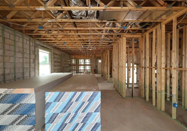 Photo 2 of Single family home for sale at 17937 Lake Star Rd, Winter Garden, FL 34787 | MLS# O6438608 | Listing updated on 2026-09-16
