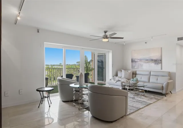Listing Photo 5 - Condo for sale in building located at 7432 Sunshine Skyway Ln S, ST PETERSBURG, FL 33711 - Unit #506