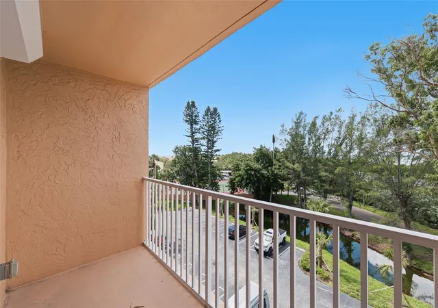 Photo 71 of Condo for sale at 7432 Sunshine Skyway Ln S #506, Saint Petersburg, FL 33711 | MLS# TB8544939 | Listing updated on 2026-10-22