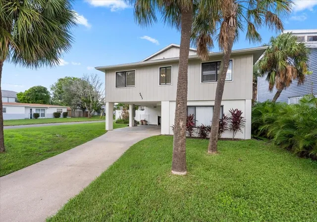 Photo 3 of Single family home for sale at 4675 Chancellor Cir Ne, Saint Petersburg, FL 33703 | MLS# TB8544942 | Listing updated on 2026-10-16