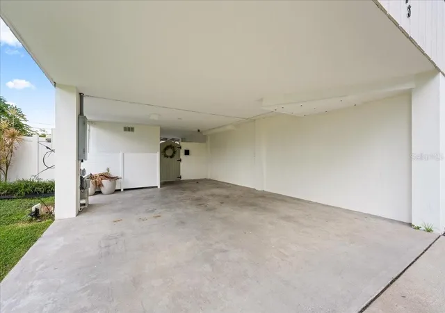 Photo 3 of Single family home for sale at 4675 Chancellor Cir NE, Saint Petersburg, FL 33703 | MLS# TB8544942 | Listing updated on 2026-10-16