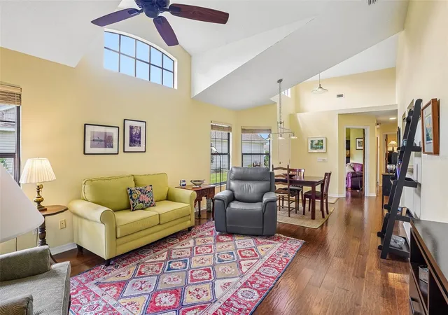 Photo 4 of House for sale at 128 Baytree Blvd, Tavares, FL 32778 | MLS# G5117306 | Listing updated on 2026-10-09