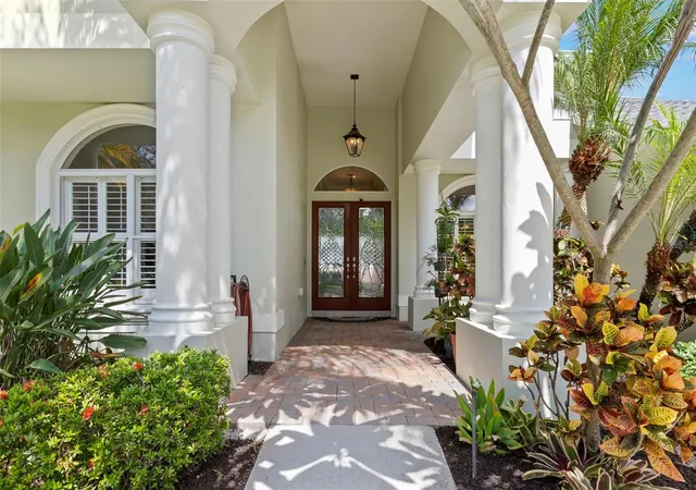 Photo 2 of Single family home for sale at 10205 Falcon Ter, Largo, FL 33778 | MLS# TB8544946 | Listing updated on 2026-09-15