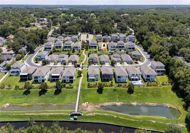 Photo 4 of Single family home for sale at 1211 Dora Parc Ln, Mount Dora, FL 32757 | MLS# S5156820 | Listing updated on 2026-09-05
