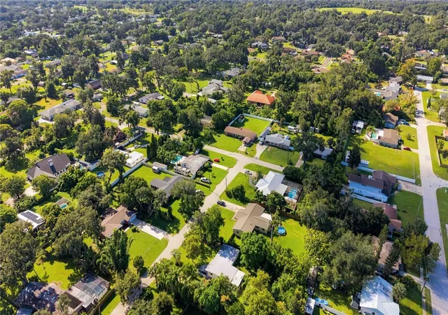 Photo 36 of Single family home for sale at 1806 Dierker Dr, Valrico, FL 33596 | MLS# TB8544951 | Listing updated on 2026-09-05