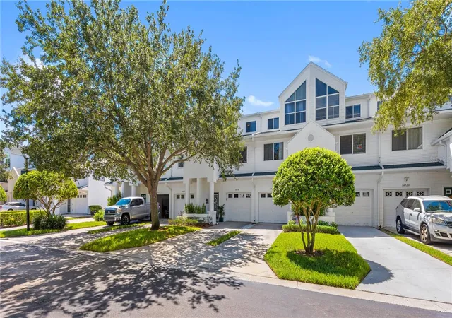 Photo 1 of Townhouse for sale at 14714 Seminole Trl, Seminole, FL 33776 | MLS# TB8544957 | Listing updated on 2026-09-28
