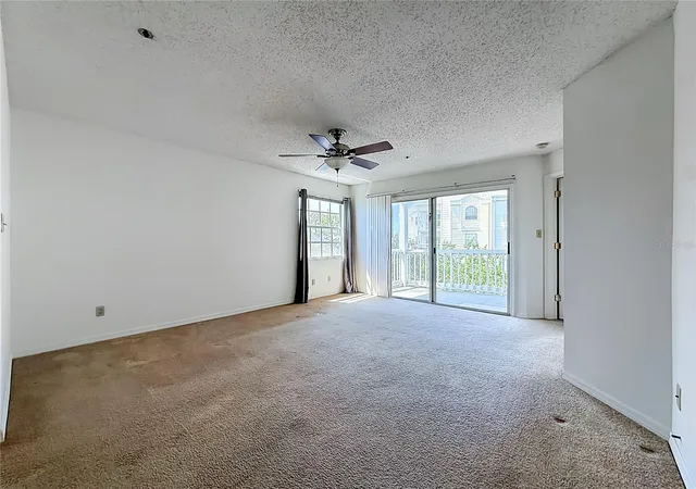 Listing Photo 4 - Condo for sale in building located at 6810 Stones Throw Cir N, St Petersburg, FL 33710 - Unit #13302