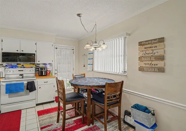 Listing Photo 5 - Condo for sale in building located at 4506 86th St W, BRADENTON, FL 34210 - Unit #A