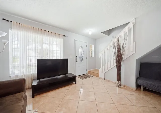 Photo 3 of Single family home for sale at 2448 Parsons Pond Cir, Kissimmee, FL 34743 | MLS# O6438640 | Listing updated on 2026-09-04