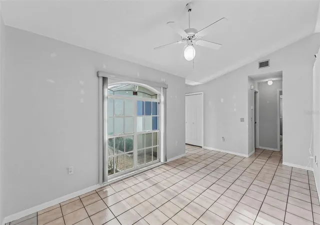 Photo 3 of Sale Pending at 5835 Daughtery Downs Loop, Lakeland, FL 33809 | MLS# L4964773 | Listing updated on 2026-09-16