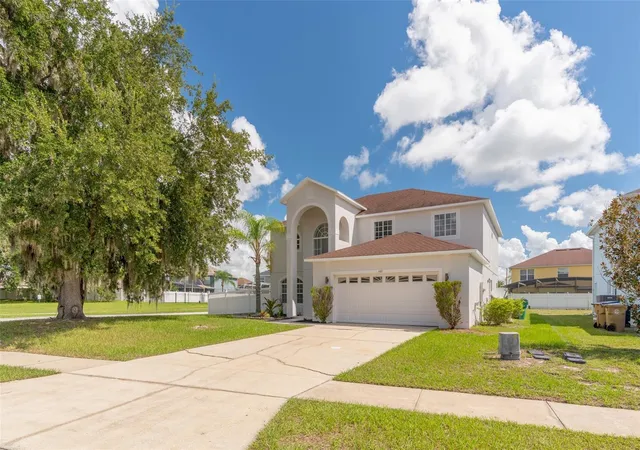 Photo 2 of Single family home for sale at 4401 Evergreen Forest Loop, Kissimmee, FL 34758 | MLS# O6438643 | Listing updated on 2026-09-17