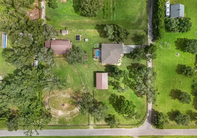 Photo 2 of Single family home for sale at 95 Rabbit Holw, Brooksville, FL 34604 | MLS# W7889150 | Listing updated on 2026-09-12