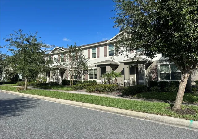 Photo 1 of Townhouse for sale at 10119 Salt Point Dr, Winter Garden, FL 34787 | MLS# S5156826 | Listing updated on 2026-10-20