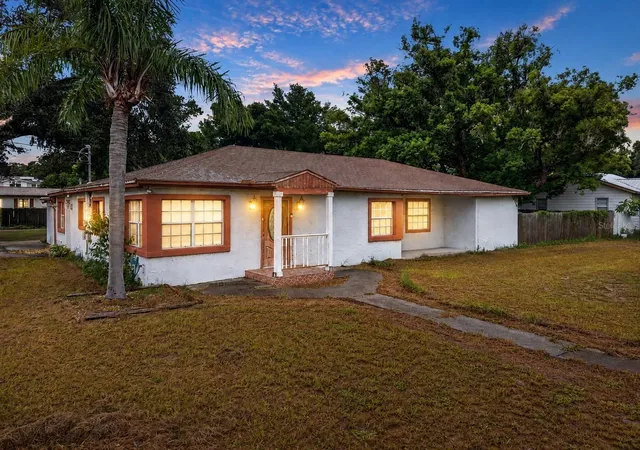 Photo 1 of Single family home for sale at 1302 E Sligh Ave, Tampa, FL 33604 | MLS# TB8544979 | Listing updated on 2026-10-30