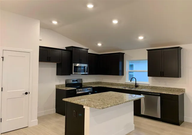 Photo 2 of Single family home for sale at 11619 Grace Rd, Weeki Wachee, FL 34614 | MLS# OM731581 | Listing updated on 2026-10-08