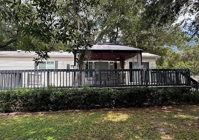 Photo 4 of Manufactured home for sale at 14104 253rd Avenue Rd NE #398, Fort Mc Coy, FL 32134 | MLS# OM731588 | Listing updated on 2026-09-18