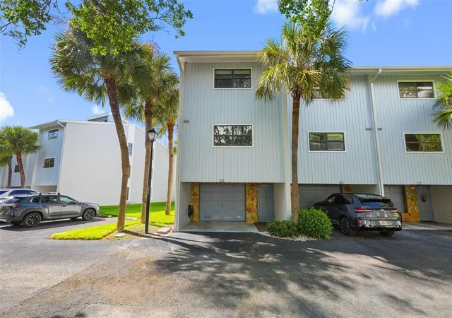 Photo 3 of Townhouse for sale at 12140 Capri Cir S, Treasure Island, FL 33706 | MLS# TB8544997 | Listing updated on 2026-09-04