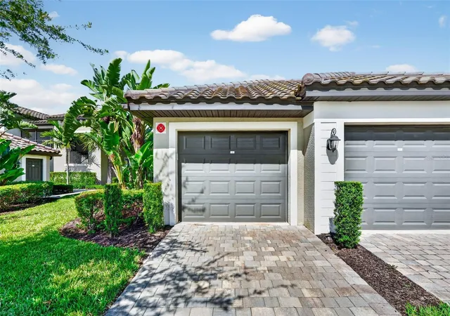Photo 1 of Condo for sale at 5674 Palmer Cir #101, Bradenton, FL 34211 | MLS# A4704906 | Listing updated on 2026-09-30