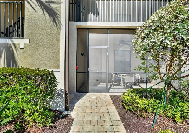 Photo 4 of Condo for sale at 5674 Palmer Cir #101, Bradenton, FL 34211 | MLS# A4704906 | Listing updated on 2026-09-30