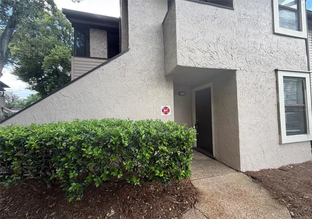Photo 1 of Sale Pending at 3020 Antique Oaks Cir #129, Winter Park, FL 32792 | MLS# O6438679 | Listing updated on 2026-09-28