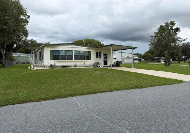 Photo 2 of Manufactured home for sale at 7476 Dearborn Ave, Brooksville, FL 34613 | MLS# W7889155 | Listing updated on 2026-09-15
