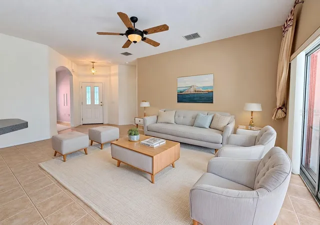 Photo 2 of Single family home for sale at 219 Knoll Wood Dr, Kissimmee, FL 34759 | MLS# S5156833 | Listing updated on 2026-10-03