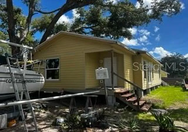 Photo 2 of Single family home for sale at 210 Patterson Ave, Osprey, FL 34229 | MLS# A4704911 | Listing updated on 2026-09-28
