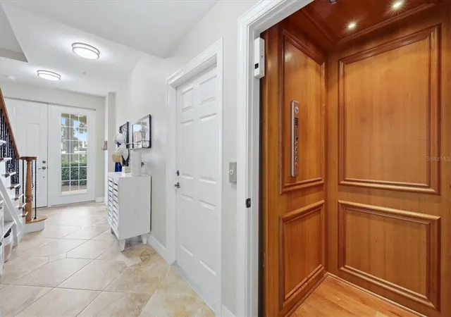 Photo 3 of Townhouse for sale at 712 Granada Ave #2, Venice, FL 34285 | MLS# A4704912 | Listing updated on 2026-10-10