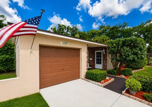 Photo 3 of Single family home for sale at 3380 38th Street N, Saint Petersburg, FL 33713 | MLS# TB8545024 | Listing updated on 2026-09-13