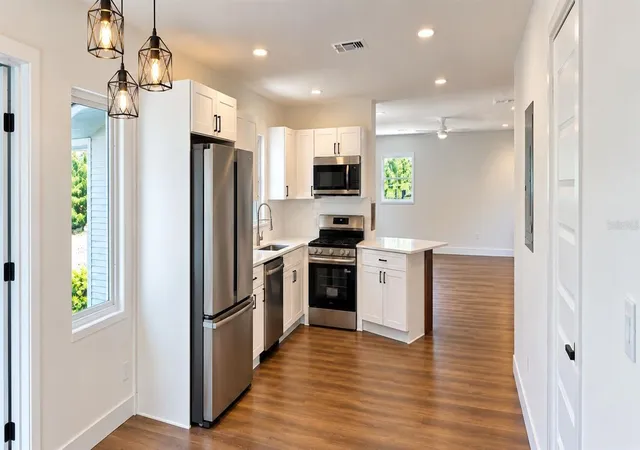 Photo 2 of Single family home for sale at 503 Wylly Ave, Sanford, FL 32773 | MLS# O6438715 | Listing updated on 2026-09-22