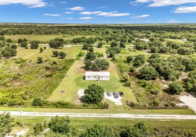 Photo 3 of Manufactured home for sale at 19683 Nw 302nd Street, Okeechobee, FL 34972 | MLS# O6438722 | Listing updated on 2026-09-14