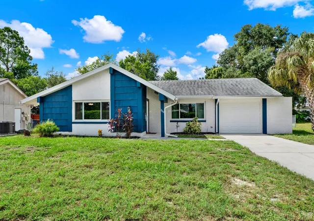 Photo 1 of Single family home for sale at 7700 Bayleaf Dr, Hudson, FL 34667 | MLS# TB8545034 | Listing updated on 2026-09-23