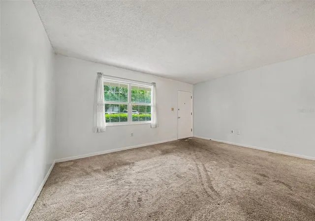 Photo 4 of Condo for sale at 2500 Lee Rd #143, Winter Park, FL 32789 | MLS# O6438724 | Listing updated on 2026-09-04