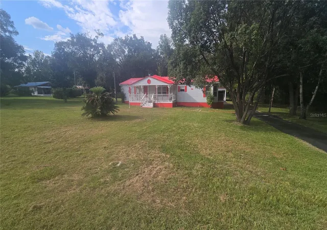 Photo 3 of Manufactured home for sale at 10211 Ne 72nd Street, Bronson, FL 32621 | MLS# GC543211 | Listing updated on 2026-09-29