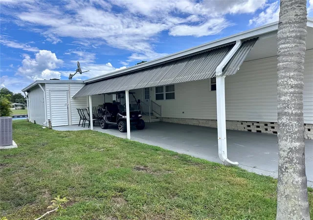 Photo 3 of Manufactured home for sale at 1100 Belcher Rd S #454, Largo, FL 33771 | MLS# TB8545051 | Listing updated on 2026-10-07