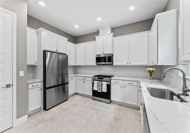 Photo 2 of Single family home for sale at 2564 Addison Dr, MELBOURNE, FL 32940 | MLS# V4951090 | Listing updated on 2026-10-06