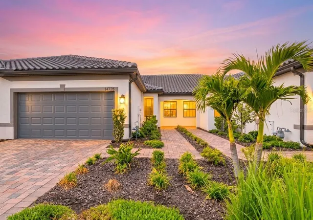 Photo 1 of Single family home for sale at 14229 Eagle Branch Dr, Nokomis, FL 34275 | MLS# A4704928 | Listing updated on 2026-10-29