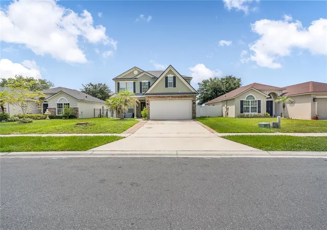 Photo 1 of Single family home for sale at 2240 Paria Ln, Kissimmee, FL 34758 | MLS# O6438760 | Listing updated on 2026-10-20